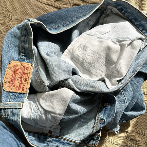 Vintage Levi’s 501s - Picture 10 of 10